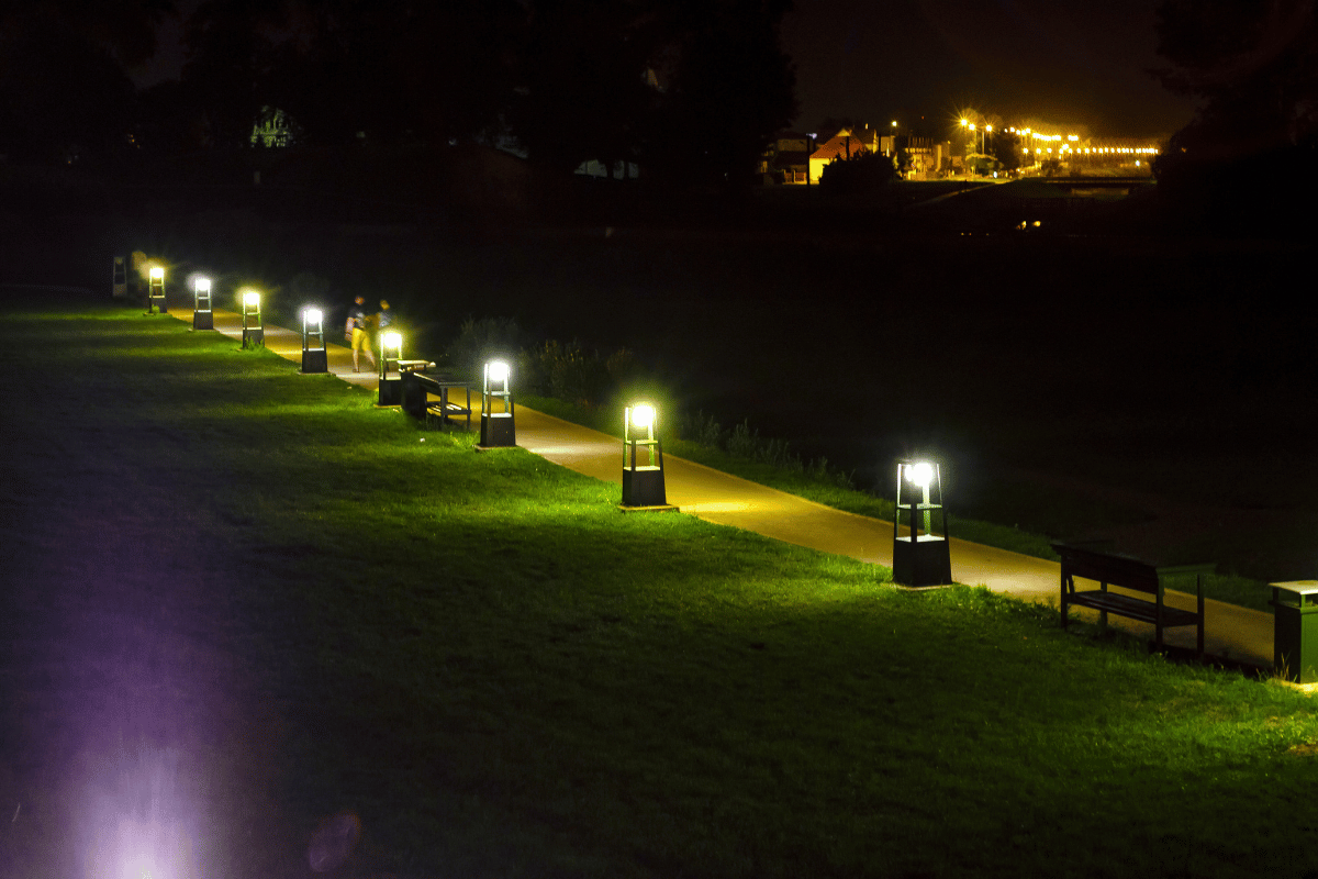 Landscape lighting